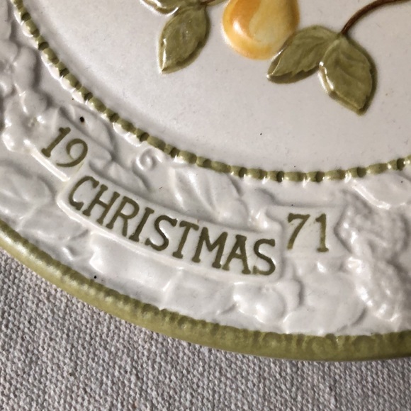 Vintage 70s Christmas Plate Partridge & Pear Tree Collectable Series Vernonware - Picture 4 of 7
